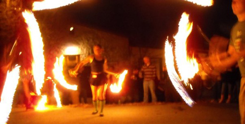 fire jugglers